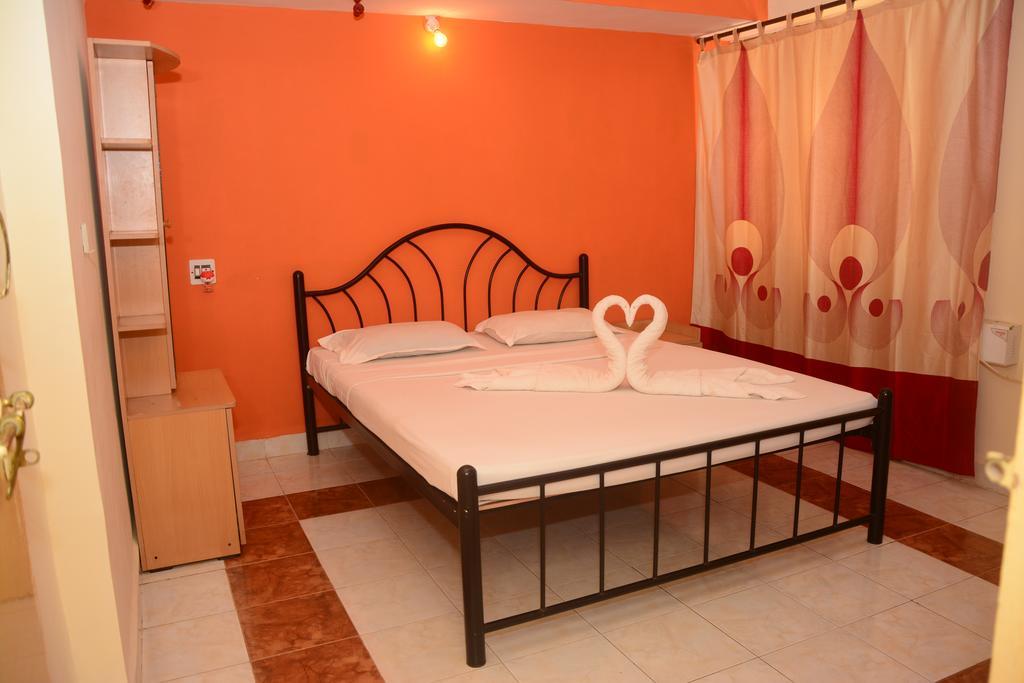 Colonia De Braganza Resorts Калангуте Екстериор снимка